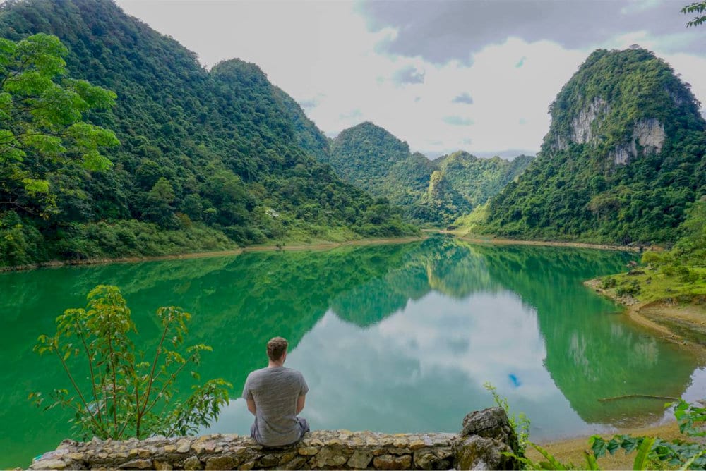 For the most breathtaking views and photo opportunities, aim to visit between 04:30 PM and 06:00 PM